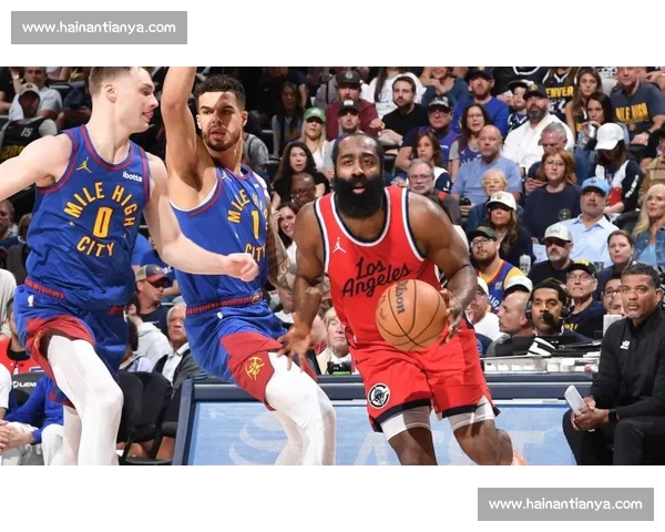NBA规则解读：什么是防守三秒与进攻犯规？_20260523195155